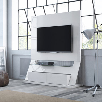 Intrepid Entertainment Center