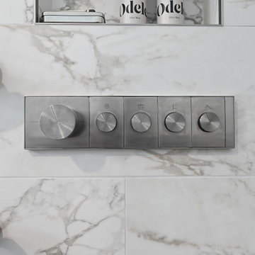 Aurora Primary Bathroom Remodel – Freestanding Tub & Luxury Walk-In Shower