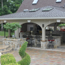 Outdoor Kitchen