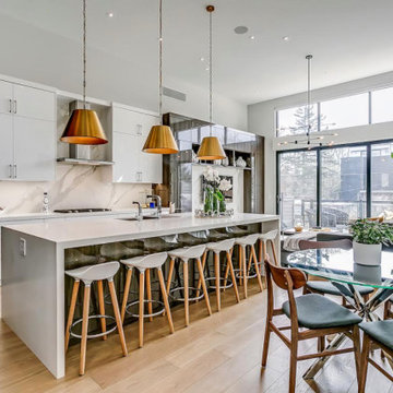 Twins Kitchen