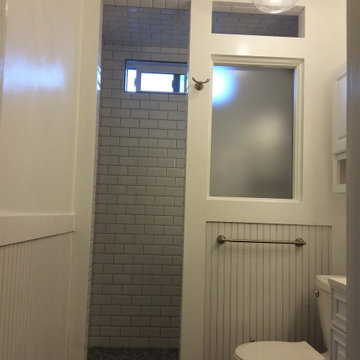 doorl-ess modern shower