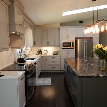 Classic White and Grey Shaker