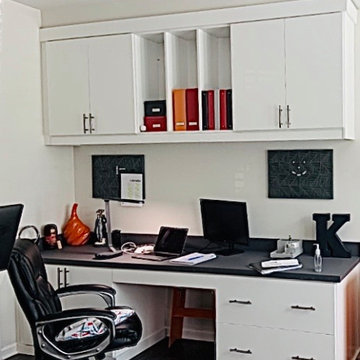 SIMPLE HOME OFFICE