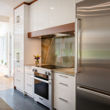 Miele & Bertazzoni Modern European Kitchen
