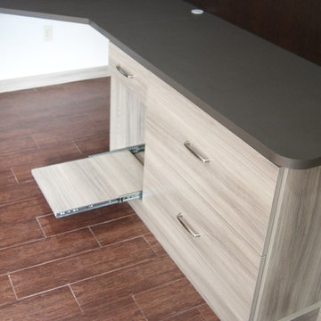 Campania Home Office I SpaceManager Closets
