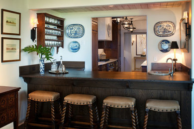 Example of a kitchen design in Jacksonville