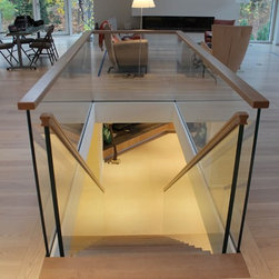 Mistral Float - Products