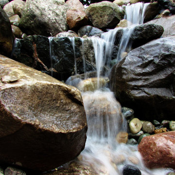 South Lyon Boulder Wall Waterfalls