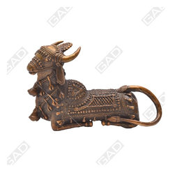 ROBUST NANDI SITTING DHOKRA - Decorative Objects And Figurines