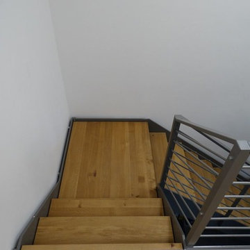 FLACHSTAHLWANGENTREPPEN