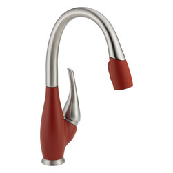 Delta Fuse&trade; Single Handle Pull-Down Kitchen Faucet - Kitchen Faucets