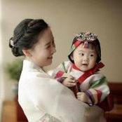 Gloria Lee's photo