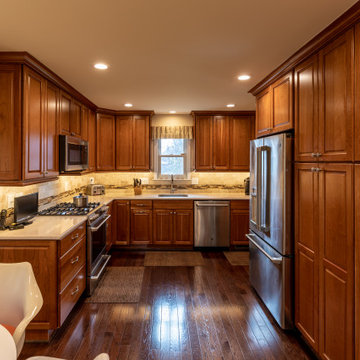 Cozy Kitchen and Bathroom Remodel in Vienna VA
