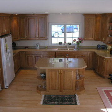 Light and Bright Kitchen