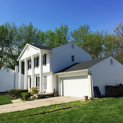 Owens Corning Oakridge Onyx Black - Roofing And Gutters