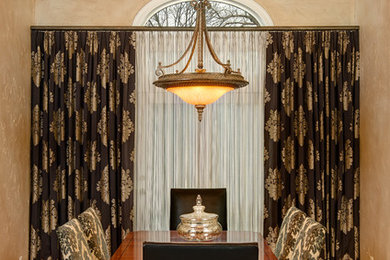 Dining room - traditional dining room idea in Minneapolis
