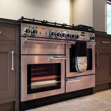 Classic Shaker Handmade Kitchen - Sawbridgeworth