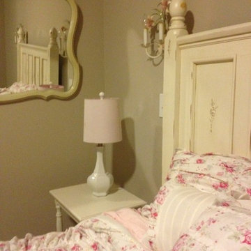 Design on a Dime: Contemporary & Cozy Apartment Living