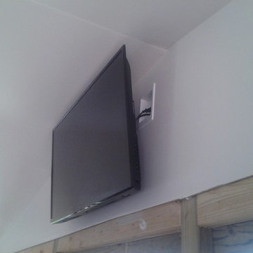 Flat Screen TV install