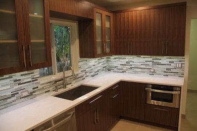 Design ideas for a kitchen in Miami.