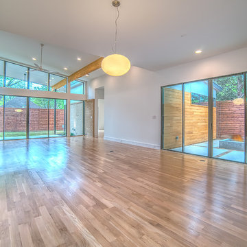 8612 Redondo, Dallas TX