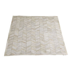 COWHIDE RUG &ndash; CHEVRON - NEW - Rugs