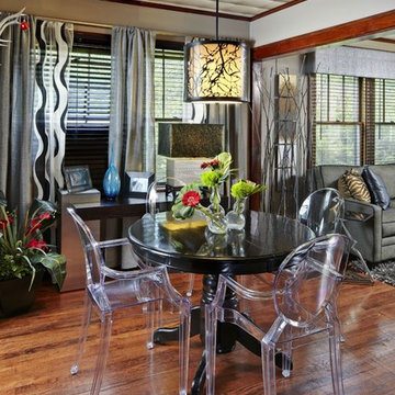 Dinning Room with Modern and Classic elements