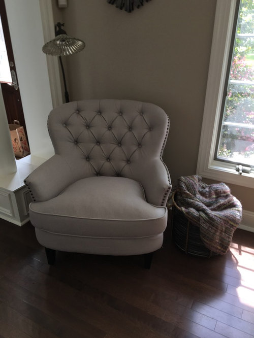 What size/type pillow for this chair?