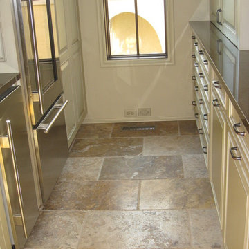 Robin's Stone Tile Kitchen