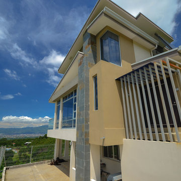 "Las Vistas", RTH Residence