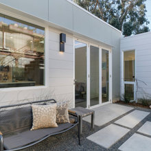 Pool house/mil Suite