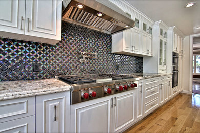 Inspiration for a kitchen remodel in Los Angeles