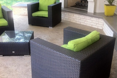 Elegant patio photo in Other