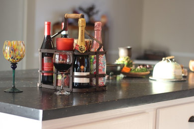 Inspiration for a transitional kitchen remodel in Austin