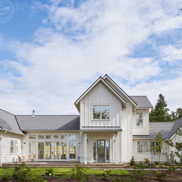 Senepol Modern Farmhouse