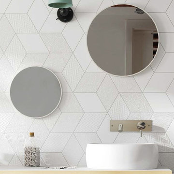 Rhombus White