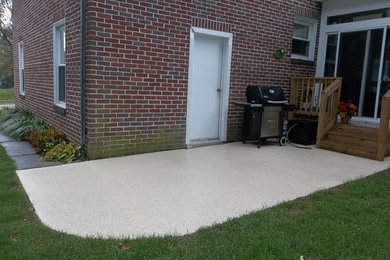 Example of a classic patio design in Other