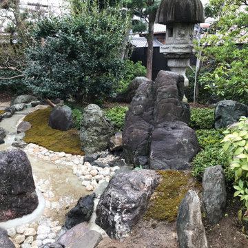水の流れる景色