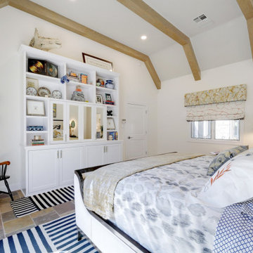 Manana - Master Bedroom