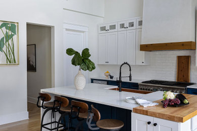 Kitchen - coastal kitchen idea in Charlotte
