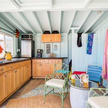 Oceanfront..with rare Private Beach Hut