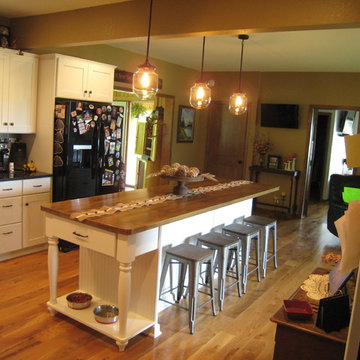 Butcher Block Island with Accent Shelf on End