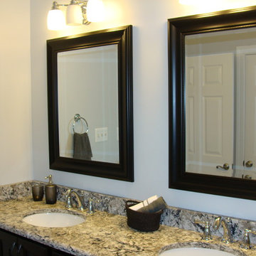 Germantown, Bathroom