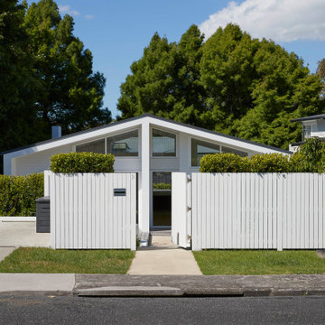 Sun-soaked urban retreat