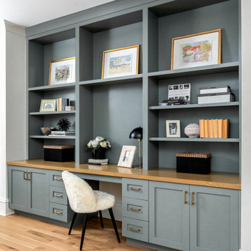 Built-in Design at 308 Wonderwood by Pike Properties - Charlotte Custom Home Bui