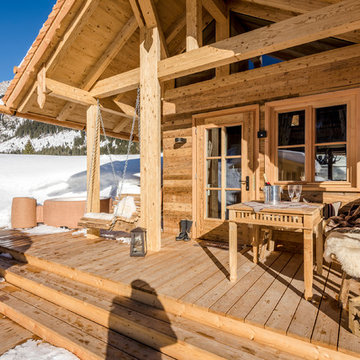 Tiny Chalet