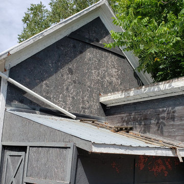 Wellington Carriage House Renovation