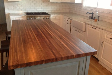 Kitchen - farmhouse kitchen idea in Other