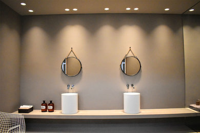 Immagine di una stanza da bagno