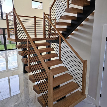Project #143 | Floating Red Oak Staircase